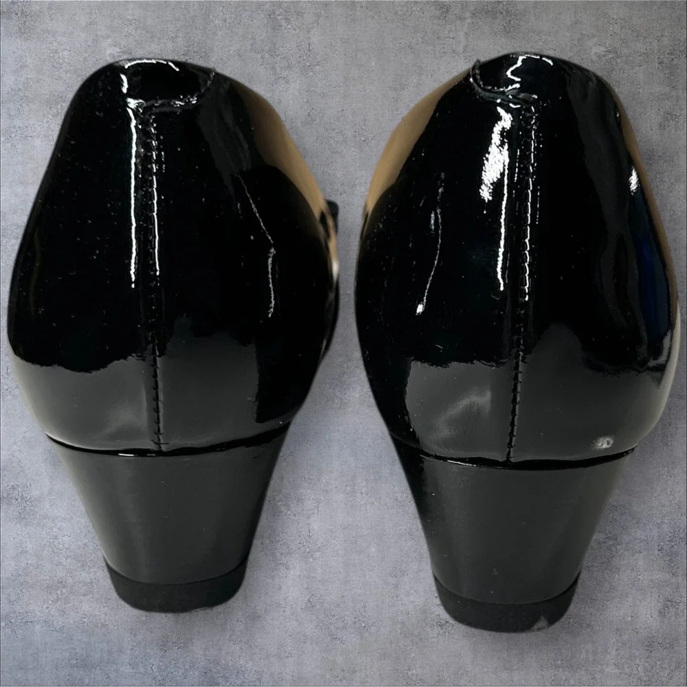 SAS AVA ITALIAN LEATHER Black Patent Leather Peep-toe 1.5